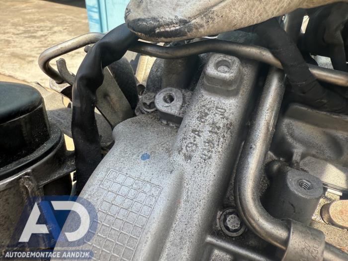 Cilinderkop van een Mercedes-Benz E Estate (S212) E-350 CDI V6 24V BlueEfficiency 2010