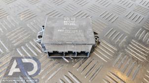 Gebruikte PDC Module Volvo S40 (MS) 2.4 20V Prijs € 29,99 Margeregeling aangeboden door Autodemontage Aandijk
