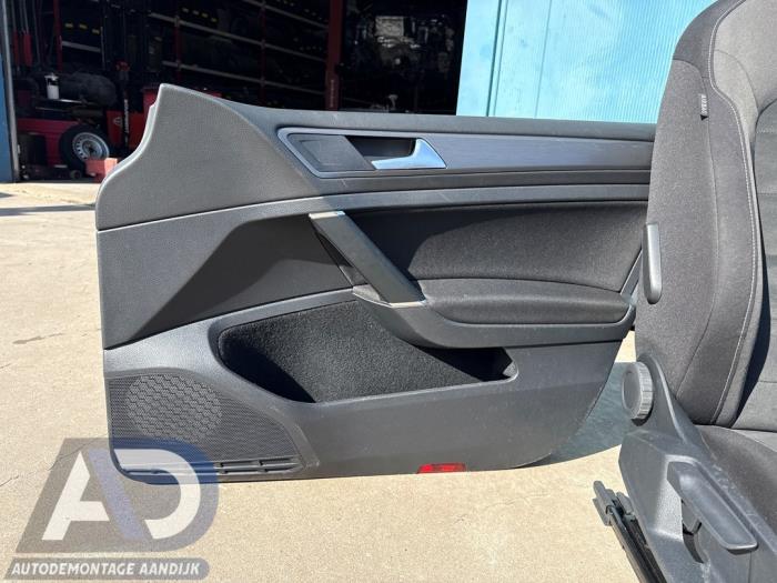 Bekleding Set (compleet) van een Volkswagen Golf VII (AUA) 1.5 TSI Evo BMT 16V 2018