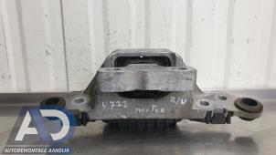 Gebruikte Motorrubber Opel Astra K Sports Tourer 1.6 CDTI 136 16V Prijs € 24,99 Margeregeling aangeboden door Autodemontage Aandijk