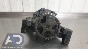 Gebruikte Oliepomp Peugeot Expert (222/224) 2.0 HDi 110 16V Prijs € 49,99 Margeregeling aangeboden door Autodemontage Aandijk