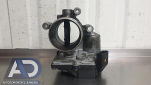 Gebruikte Gasklephuis Audi A4 Avant (B8) 2.0 TDI 16V Prijs € 34,99 Margeregeling aangeboden door Autodemontage Aandijk