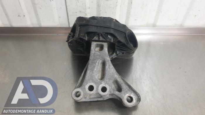 Gebruikte Motorrubber Citroen C4 Cactus (0B/0P) 1.2 PureTech 82 12V Prijs € 19,99 Margeregeling aangeboden door Autodemontage Aandijk