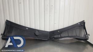 Gebruikte Paravan Citroen C4 Cactus (0B/0P) 1.2 PureTech 82 12V Prijs € 39,99 Margeregeling aangeboden door Autodemontage Aandijk