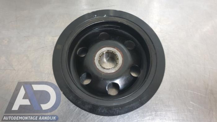 Gebruikte Poelie Krukas Mercedes A (W176) 1.6 A-180 16V Prijs € 24,99 Margeregeling aangeboden door Autodemontage Aandijk