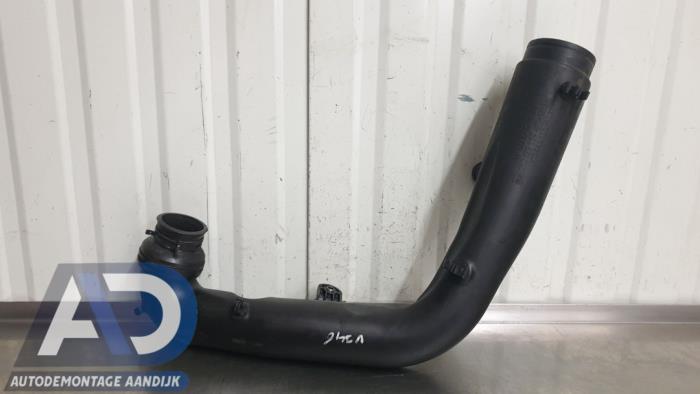 Gebruikte Intercooler Buis Skoda Octavia Combi (1Z5) 1.9 TDI Prijs € 29,99 Margeregeling aangeboden door Autodemontage Aandijk