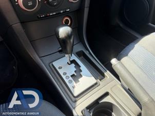 Gebruikte Selectiehendel automaat Mazda 3 Sport (BK) 1.6i 16V Prijs € 49,99 Margeregeling aangeboden door Autodemontage Aandijk