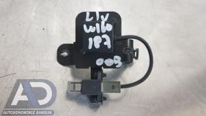 Gebruikte GPS Antenne Volvo V40 (VW) 1.8 16V Bi-Fuel Prijs € 24,99 Margeregeling aangeboden door Autodemontage Aandijk
