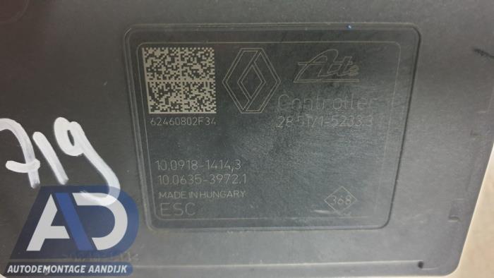 ABS Pomp van een Dacia Jogger 1.0 TCe 110 12V 2024