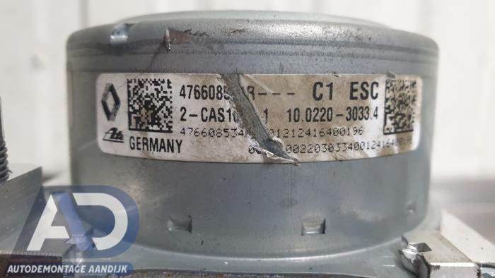 ABS Pomp van een Dacia Jogger 1.0 TCe 110 12V 2024