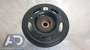 Gebruikte Krukas Poelie Opel Corsa E 1.4 16V Prijs € 24,99 Margeregeling aangeboden door Autodemontage Aandijk