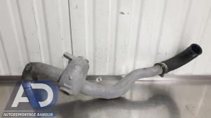 Gebruikte Intercooler Buis Toyota Corolla (E12) 1.4 D-4D 16V Prijs € 29,99 Margeregeling aangeboden door Autodemontage Aandijk