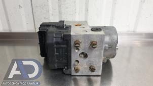 Gebruikte ABS Pomp Toyota Corolla (E12) 1.4 D-4D 16V Prijs € 44,99 Margeregeling aangeboden door Autodemontage Aandijk