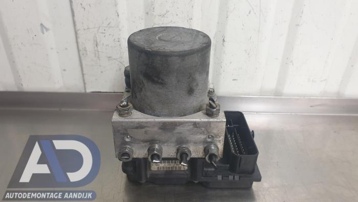 Gebruikte ABS Pomp Fiat Scudo (270) 2.0 D Multijet Prijs € 39,99 Margeregeling aangeboden door Autodemontage Aandijk