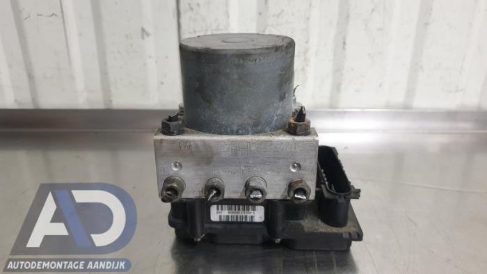 Gebruikte ABS Pomp Opel Meriva (A) 1.6 16V Prijs € 34,99 Margeregeling aangeboden door Autodemontage Aandijk