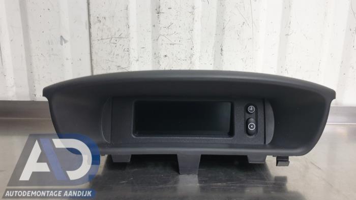 Gebruikte Display Interieur Opel Meriva (A) 1.6 16V Prijs € 24,99 Margeregeling aangeboden door Autodemontage Aandijk
