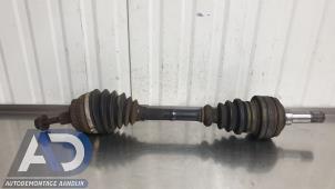 Gebruikte Homokineetas links-voor Volkswagen Sharan (7M8/M9/M6) 2.8 VR6,VR6 Carat Prijs € 39,99 Margeregeling aangeboden door Autodemontage Aandijk