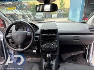 Gebruikte Chaufagebak Mercedes A (W169) 1.5 A-150 Prijs € 124,99 Margeregeling aangeboden door Autodemontage Aandijk