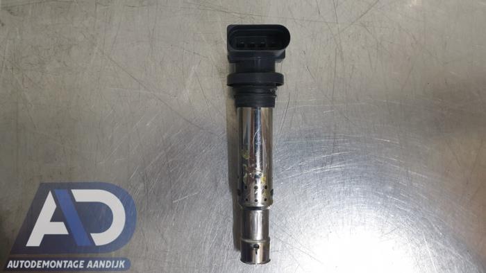 Gebruikte Bobine Volkswagen Golf IV (1J1) 1.6 16V Prijs € 9,99 Margeregeling aangeboden door Autodemontage Aandijk
