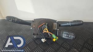 Gebruikte Combischakelaar Stuurkolom Peugeot 207 CC (WB) 1.6 16V Prijs € 99,99 Margeregeling aangeboden door Autodemontage Aandijk