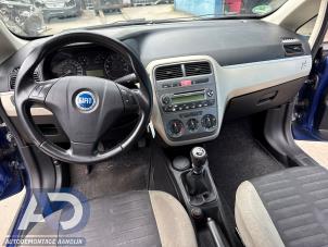 Gebruikte Airbag Set + Module Fiat Grande Punto (199) 1.3 JTD Multijet 16V VGT Prijs € 449,99 Margeregeling aangeboden door Autodemontage Aandijk