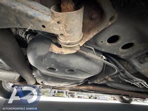 Gebruikte Tank Fiat Grande Punto (199) 1.3 JTD Multijet 16V VGT Prijs € 74,99 Margeregeling aangeboden door Autodemontage Aandijk