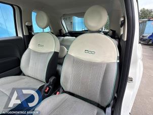 Gebruikte Voorstoel links Fiat 500 (312) 0.9 TwinAir 85 Prijs € 99,99 Margeregeling aangeboden door Autodemontage Aandijk