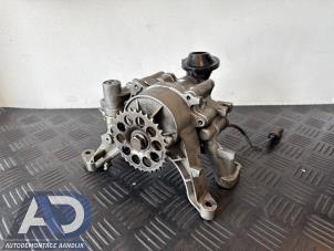 Gebruikte Oliepomp Landrover Discovery Sport (LC) 2.0 TD4 180 16V Prijs € 149,99 Margeregeling aangeboden door Autodemontage Aandijk