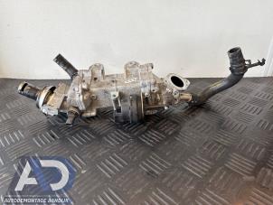 Gebruikte EGR koeler Landrover Discovery Sport (LC) 2.0 TD4 180 16V Prijs € 89,99 Margeregeling aangeboden door Autodemontage Aandijk