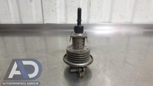 Gebruikte Adblue injector Landrover Discovery Sport (LC) 2.0 TD4 180 16V Prijs € 74,99 Margeregeling aangeboden door Autodemontage Aandijk