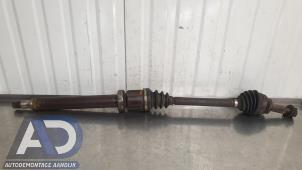 Gebruikte Steekas rechts-voor Ford Fusion 1.4 TDCi Prijs € 34,99 Margeregeling aangeboden door Autodemontage Aandijk