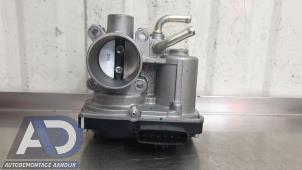 Gebruikte Gasklephuis Mitsubishi Space Star (A0) 1.2 12V Prijs € 39,99 Margeregeling aangeboden door Autodemontage Aandijk