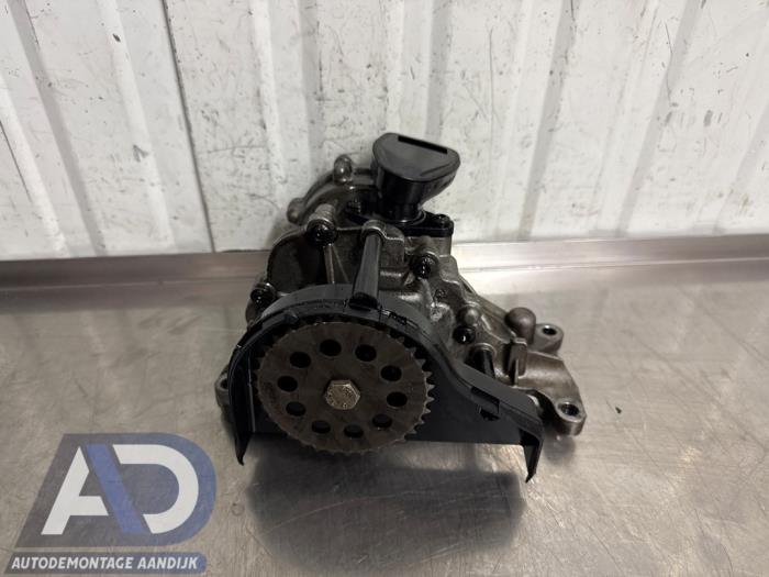 Gebruikte Oliepomp Opel Astra K Sports Tourer 1.6 CDTI 136 16V Prijs € 199,99 Margeregeling aangeboden door Autodemontage Aandijk