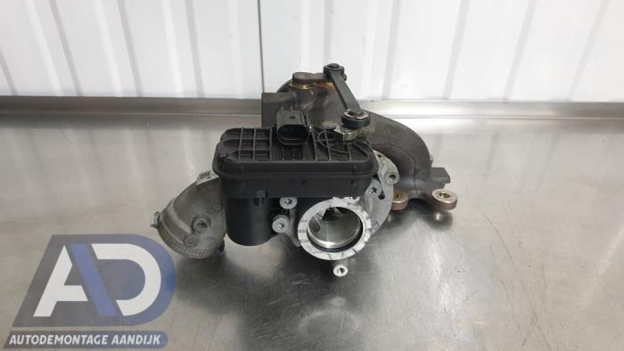 Turbo van een Volkswagen Golf VII (AUA) 1.5 TSI Evo BMT 16V 2018
