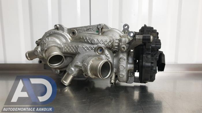Gebruikte Waterpomp Volkswagen Golf VII (AUA) 1.5 TSI Evo BMT 16V Prijs € 74,99 Margeregeling aangeboden door Autodemontage Aandijk