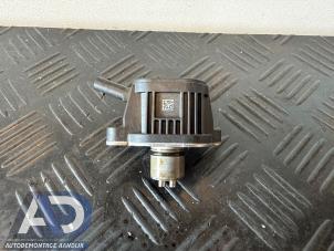 Gebruikte Nokkenas Sensor Volkswagen Golf VII (AUA) 1.5 TSI Evo BMT 16V Prijs € 24,99 Margeregeling aangeboden door Autodemontage Aandijk