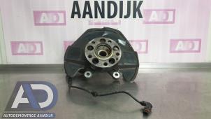 Gebruikte Fusee rechts-voor Mercedes A (W169) 1.5 A-150 Prijs € 39,99 Margeregeling aangeboden door Autodemontage Aandijk