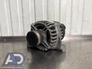 Gebruikte Alternator Fiat 500 (312) 0.9 TwinAir 85 Prijs € 29,99 Margeregeling aangeboden door Autodemontage Aandijk