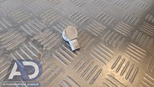 Gebruikte PDC Sensor Opel Astra K Sports Tourer 1.6 CDTI 136 16V Prijs € 19,99 Margeregeling aangeboden door Autodemontage Aandijk