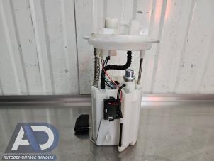 Gebruikte Benzinepomp Mitsubishi Space Star (A0) 1.2 12V Prijs € 39,99 Margeregeling aangeboden door Autodemontage Aandijk