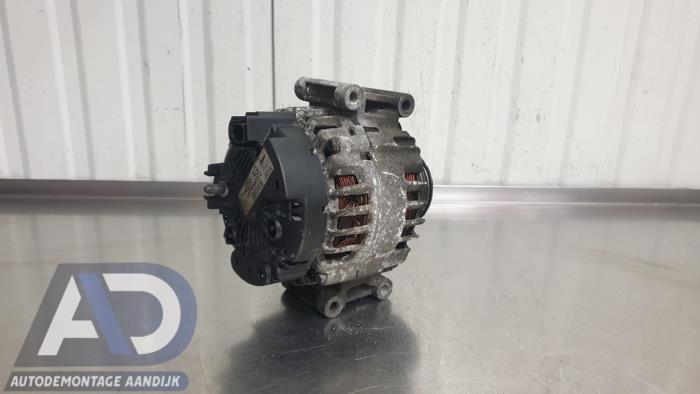 Gebruikte Alternator Audi A6 (C6) 2.8 V6 24V FSI Prijs € 99,99 Margeregeling aangeboden door Autodemontage Aandijk