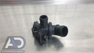 Gebruikte Thermostaathuis Mercedes A (W169) 1.5 A-150 Prijs € 34,99 Margeregeling aangeboden door Autodemontage Aandijk