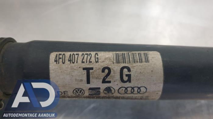 Aandrijfas rechts-voor van een Audi A6 (C6) 2.8 V6 24V FSI 2011