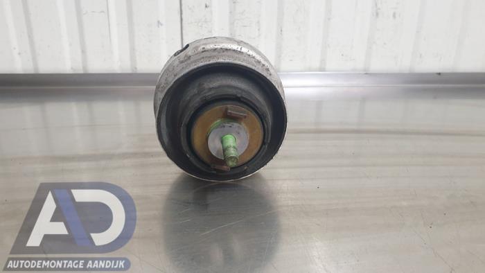 Motorsteun van een Audi A6 (C6) 2.8 V6 24V FSI 2011