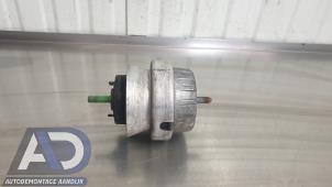 Gebruikte Motorsteun Audi A6 (C6) 2.8 V6 24V FSI Prijs € 19,99 Margeregeling aangeboden door Autodemontage Aandijk