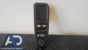 Gebruikte Ruit schakelaar elektrisch Fiat Scudo (270) 2.0 D Multijet Prijs € 39,99 Margeregeling aangeboden door Autodemontage Aandijk