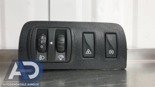 Gebruikte Cockpit dimmer Renault Megane III Grandtour (KZ) 1.5 dCi 110 Prijs € 24,99 Margeregeling aangeboden door Autodemontage Aandijk