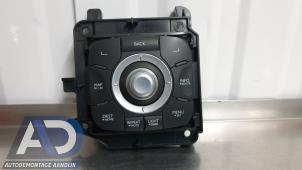 Gebruikte Bedieningspaneel Multi Media Renault Megane III Grandtour (KZ) 1.5 dCi 110 Prijs € 39,99 Margeregeling aangeboden door Autodemontage Aandijk