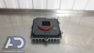 Gebruikte Module LED koplamp Landrover Discovery Sport (LC) 2.0 TD4 180 16V Prijs € 99,99 Margeregeling aangeboden door Autodemontage Aandijk