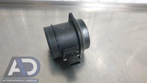 Gebruikte Luchthoeveelheidsmeter Landrover Discovery Sport (LC) 2.0 TD4 180 16V Prijs € 49,99 Margeregeling aangeboden door Autodemontage Aandijk